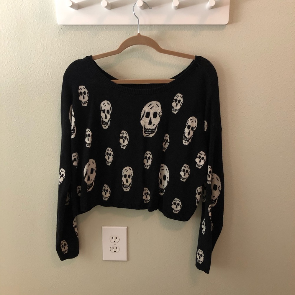 Betsy Johnson cropped skull sweater